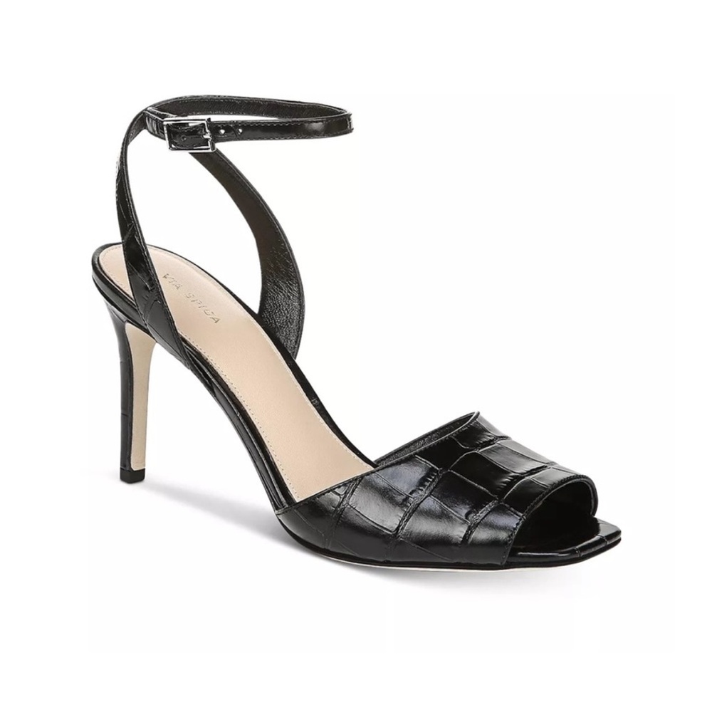 NIB Via Spiga Ankle Strap Black Peep Toe Heels